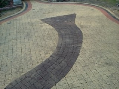 Brukmax: image 15 0f 135 thumb